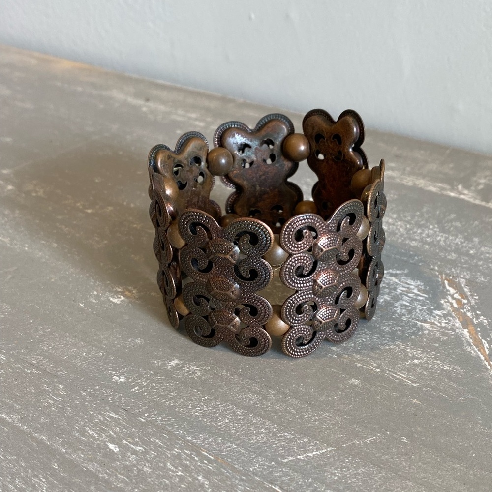 Beautiful Brass Bracelet Vintage Stretch Never Worn